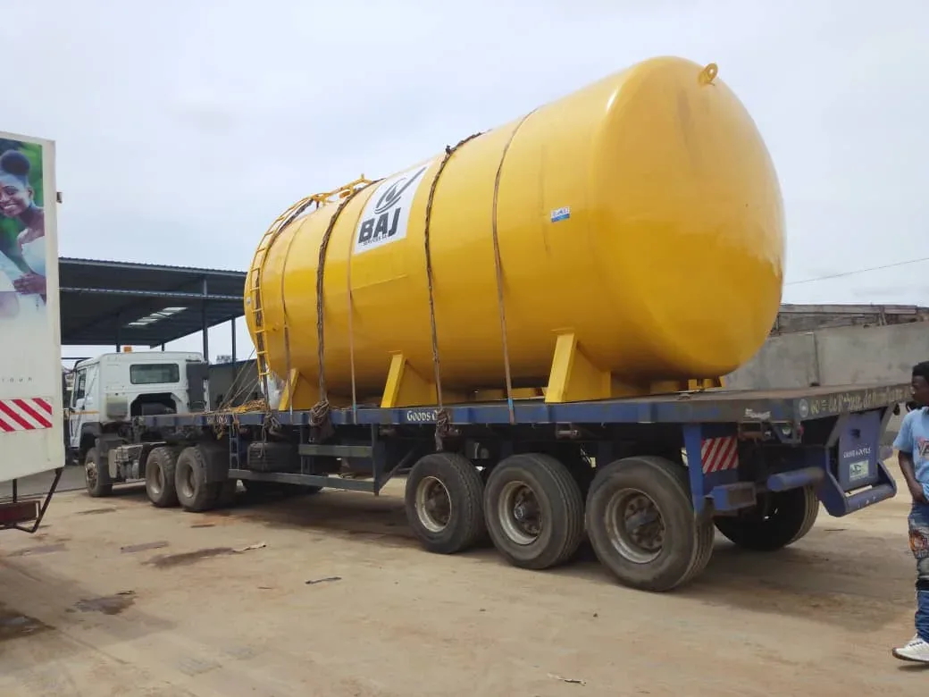 Cuve GPL aux couleurs BAJ (projet de distribution de GPL)